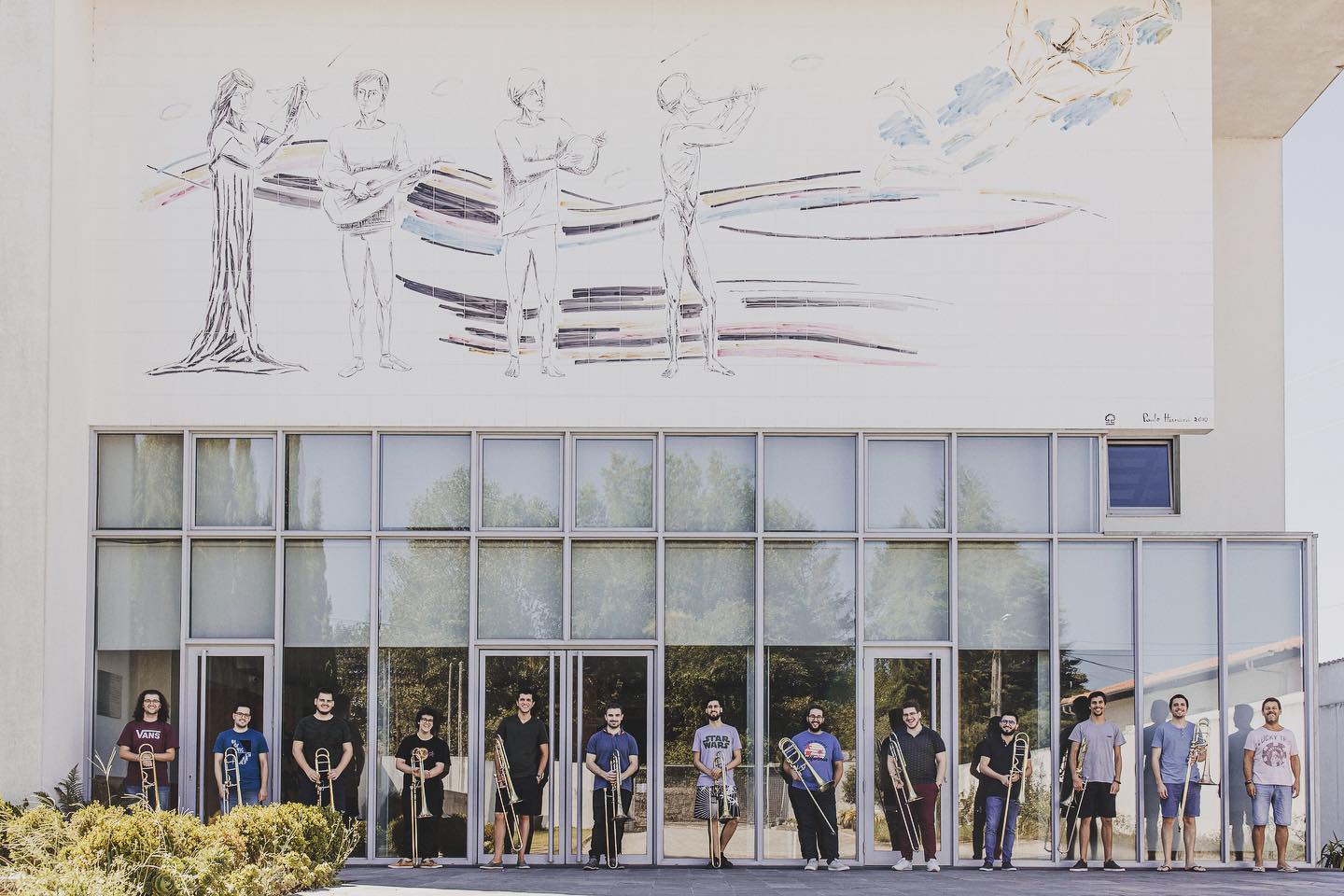 Slide Bones Symbiosis